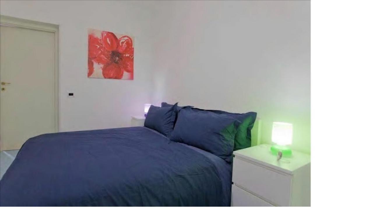 Holiday Jeans Apartment โรม ภายนอก รูปภาพ
